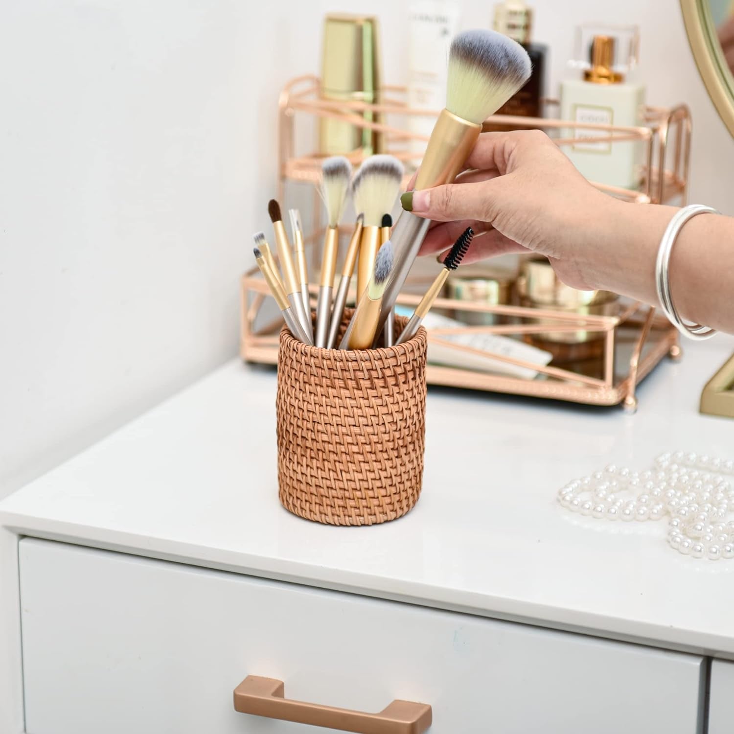 Handmade Rattan Pencil Holder, Handmade Makeup Brush Holder, Wicker Pen Holder for Office&Home Desktop Organizer