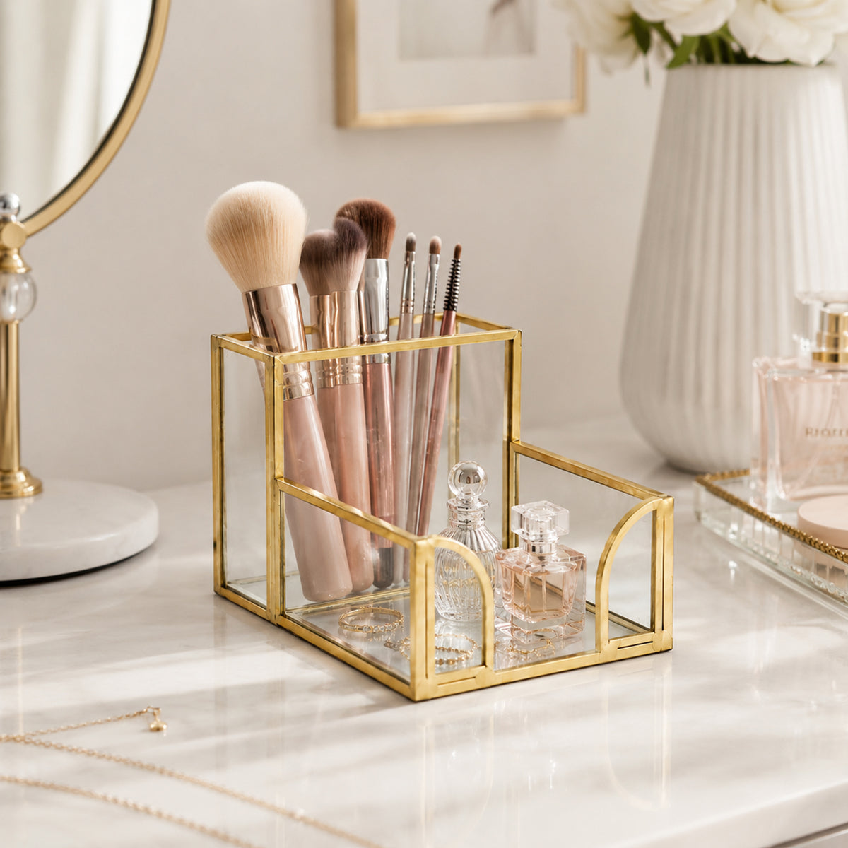 Feyarl Gold Glass Note Holder Organizing Makeup Brushes and Perfume Bottles for Vanity Display