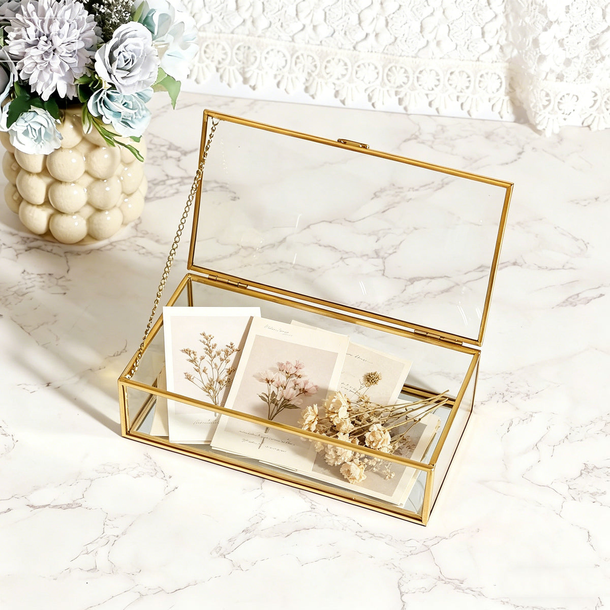 Glass Jewelry Box with Dried Flowers and Photos Creates a Beautiful Display for Cherished Memories