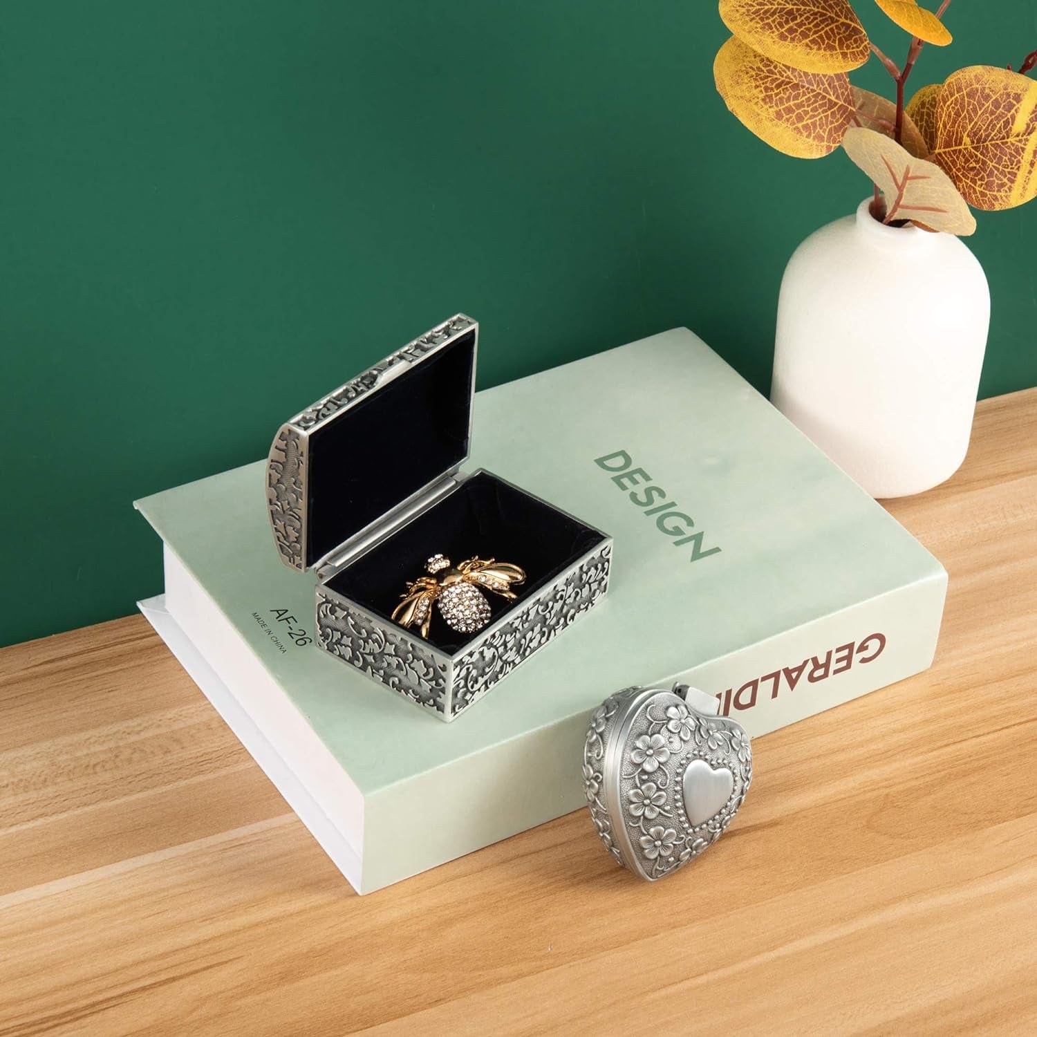 Small Vintage Jewelry Trinket Box Ring Earrings Necklace Organizer Case Metal Treasure Chest Storage Keepsake Gift Box for Girls Birthday Gift